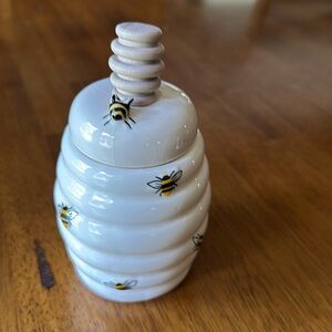 Marketplace Brands Beehive Bumble Bee Honey pot cover with Stir Stick